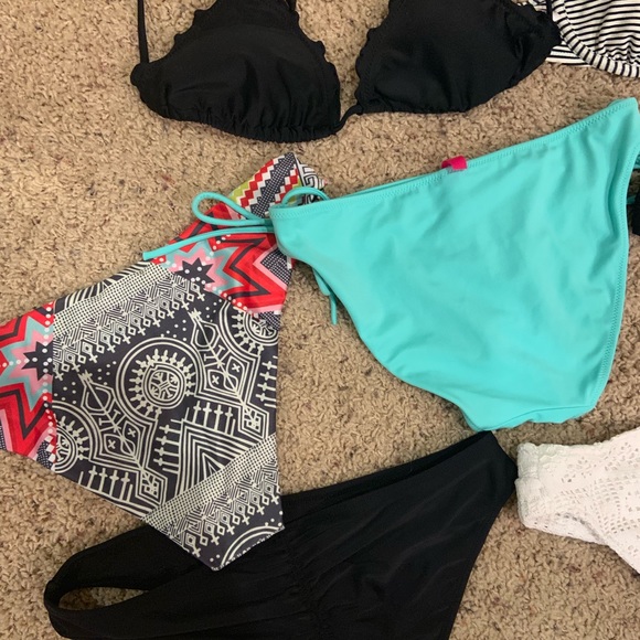 VGUC Victoria’s Secret/Target lit- $25 for all! - Picture 4 of 5